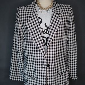 Dana Buchman Jackets & Coats - Vintage Black and White Checkered Blazer Dana Buchman Jackets & Coats - Vintage Black and White Checkered Blazer